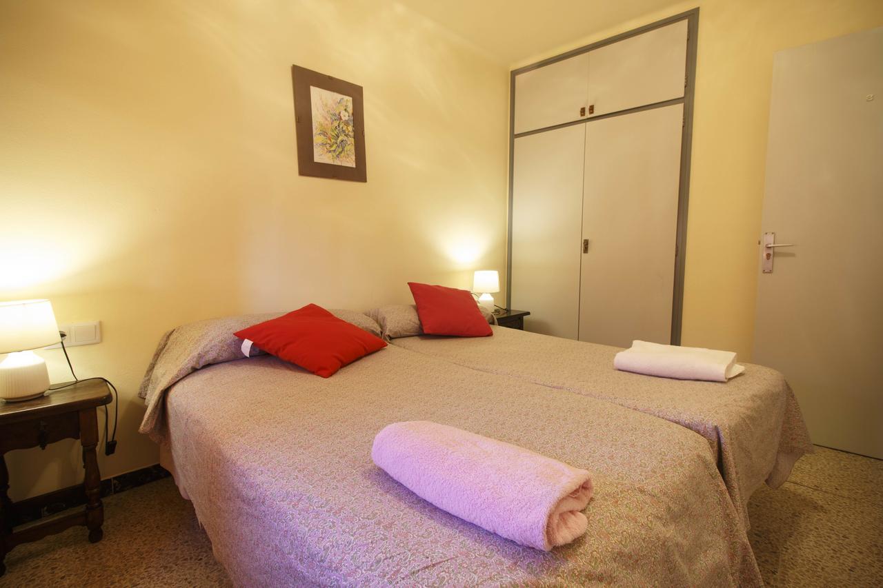 Ca La Conxita Hostal & Restaurante Hotell La Vajol Exteriör bild